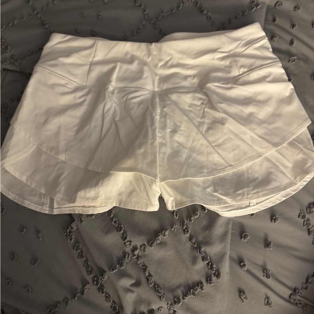 Elegant Women's White Skorts